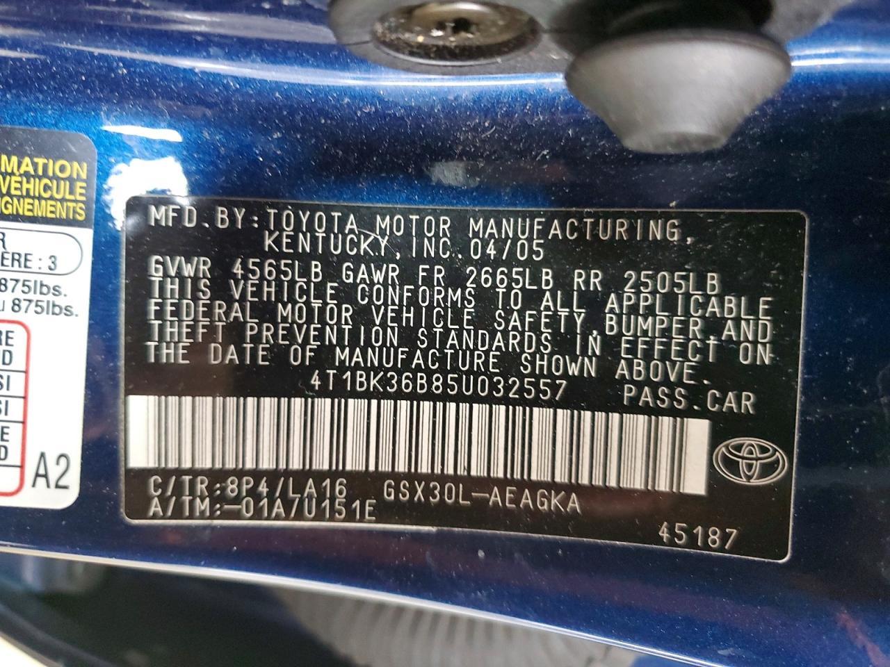 2005 TOYOTA Avalon