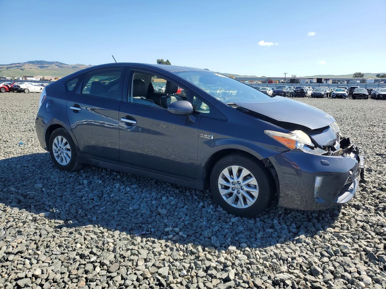 2012 TOYOTA Prius Plug-In