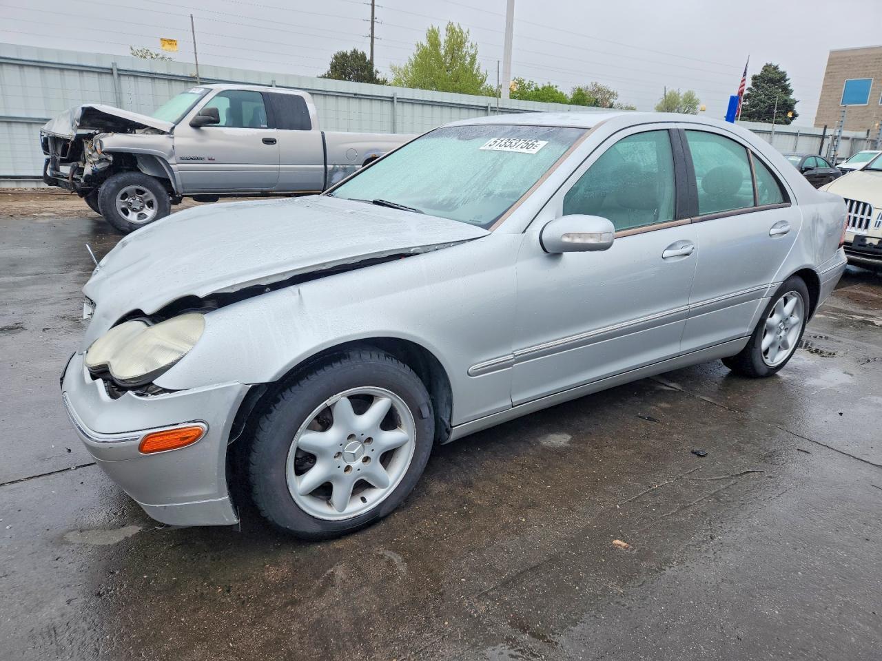 2004 MERCEDES-BENZ C-CLASS