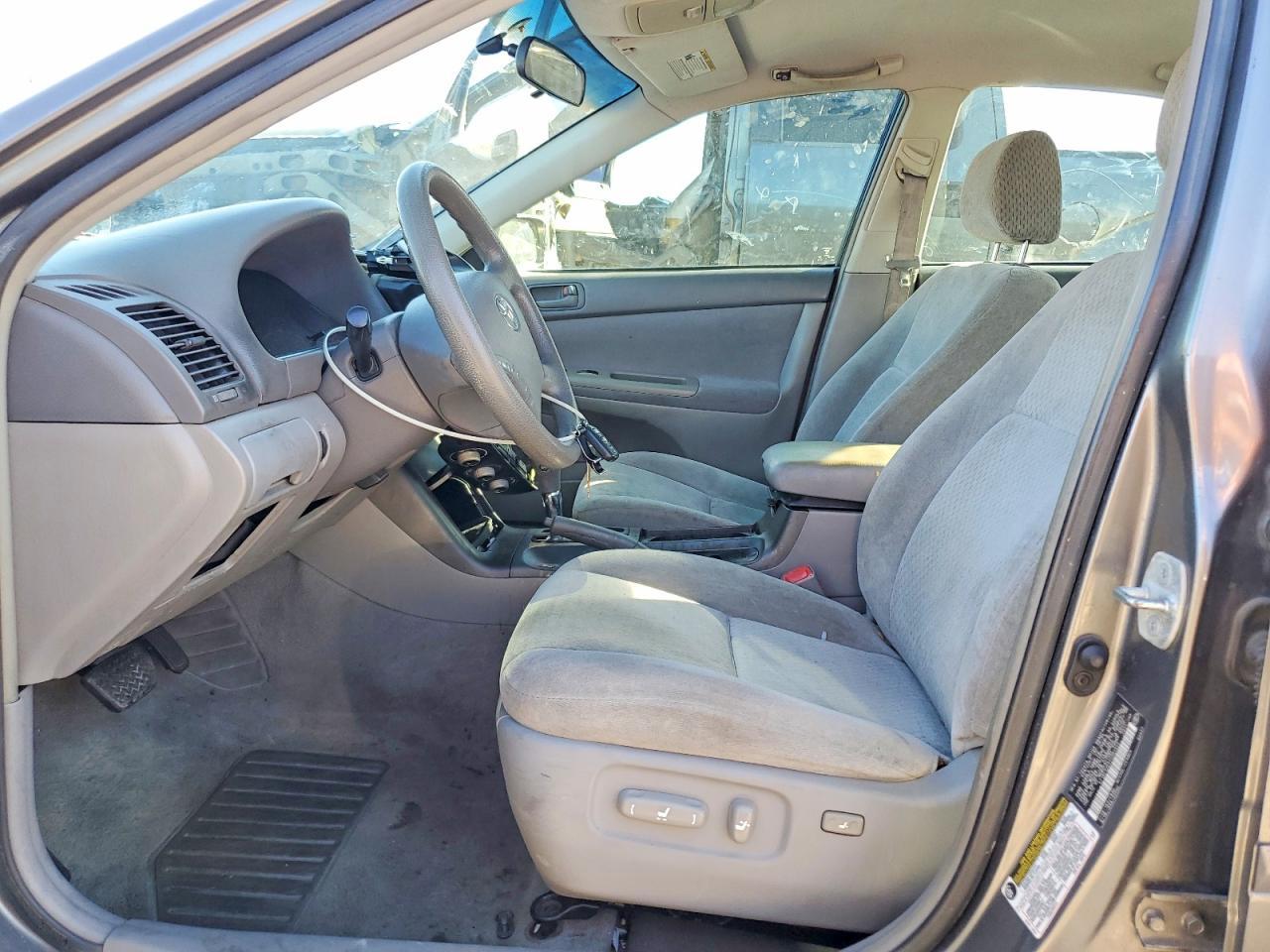 2005 TOYOTA CAMRY
