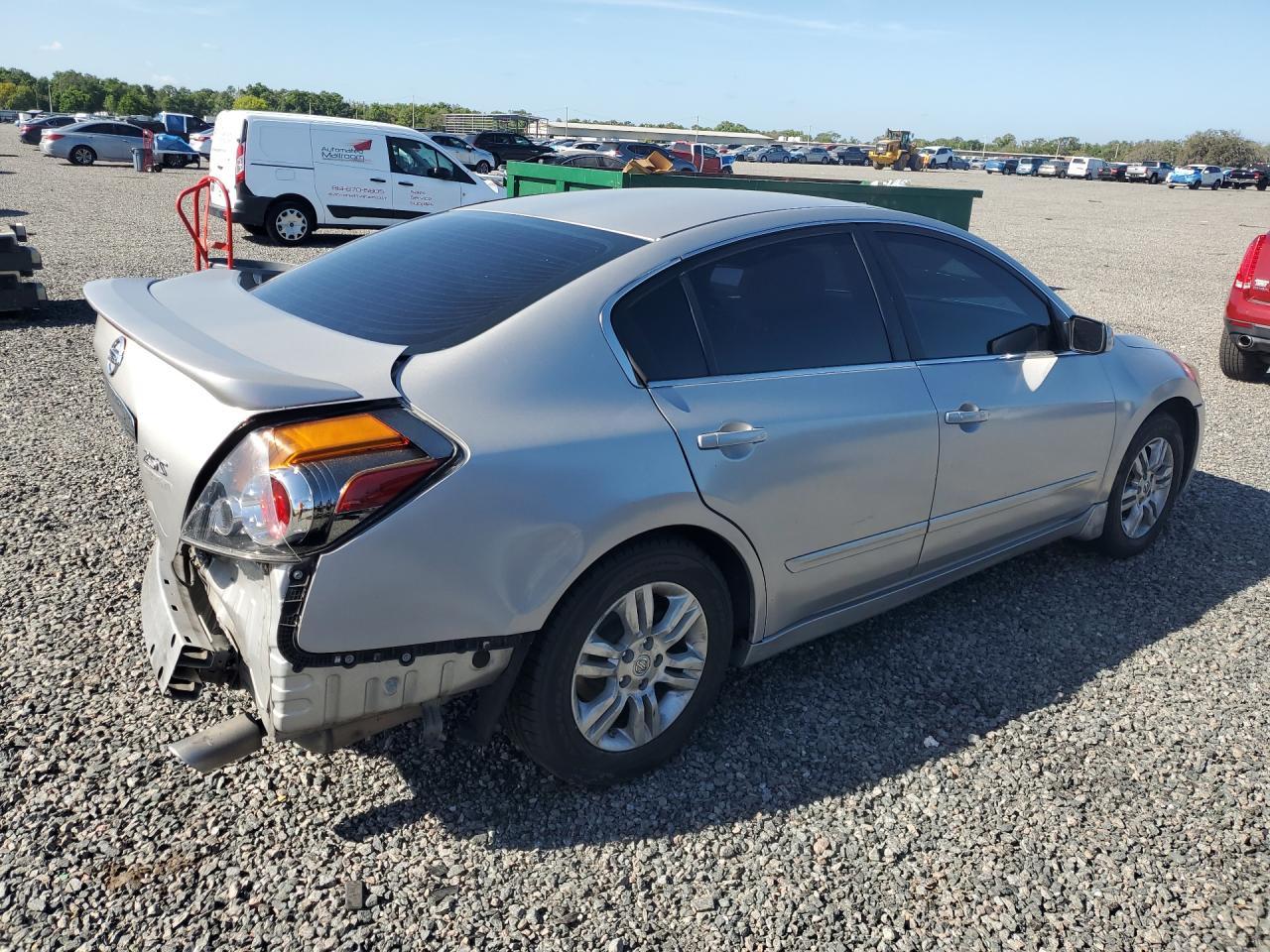 2011 NISSAN ALTIMA