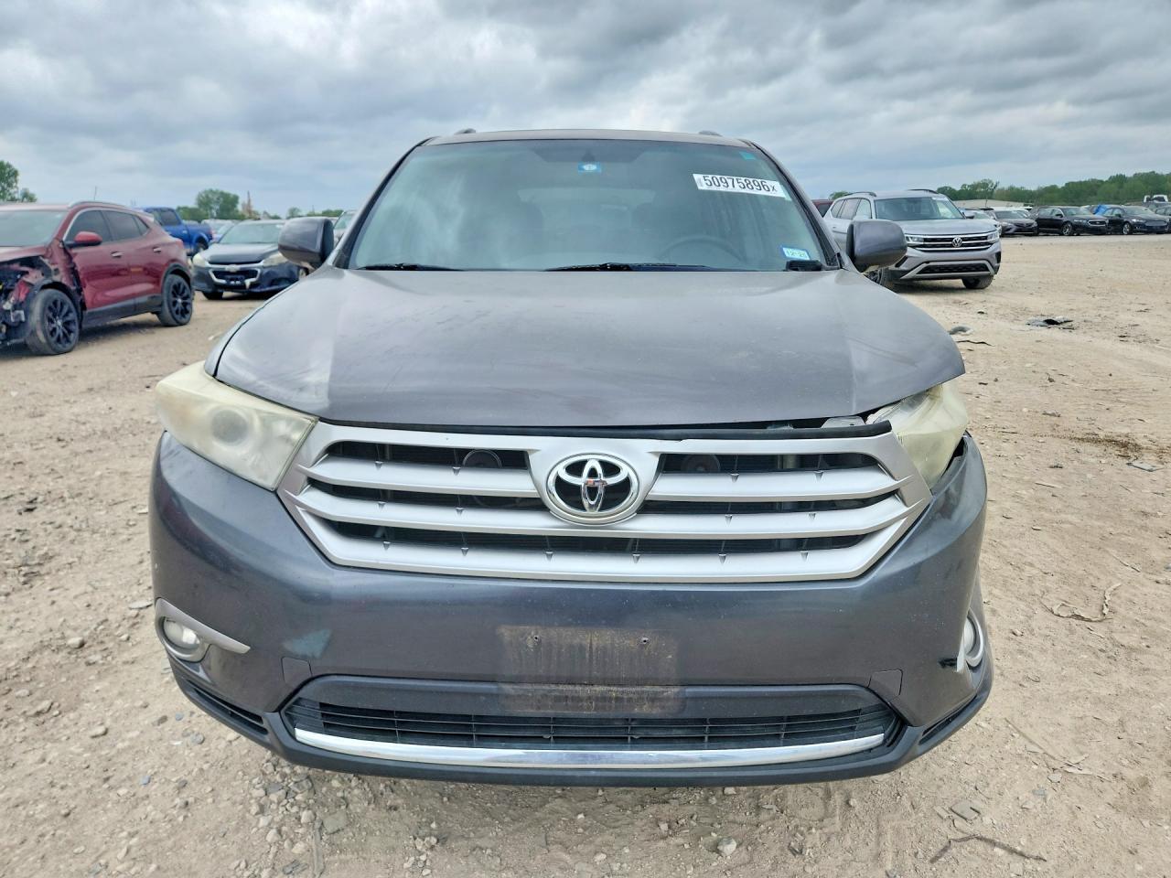 2013 TOYOTA HIGHLANDER