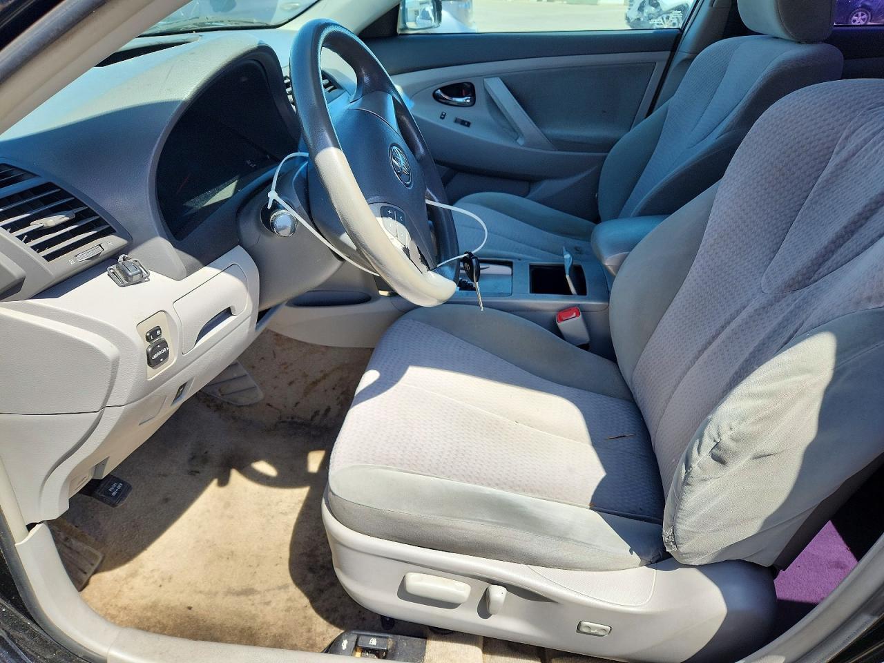 2010 TOYOTA CAMRY