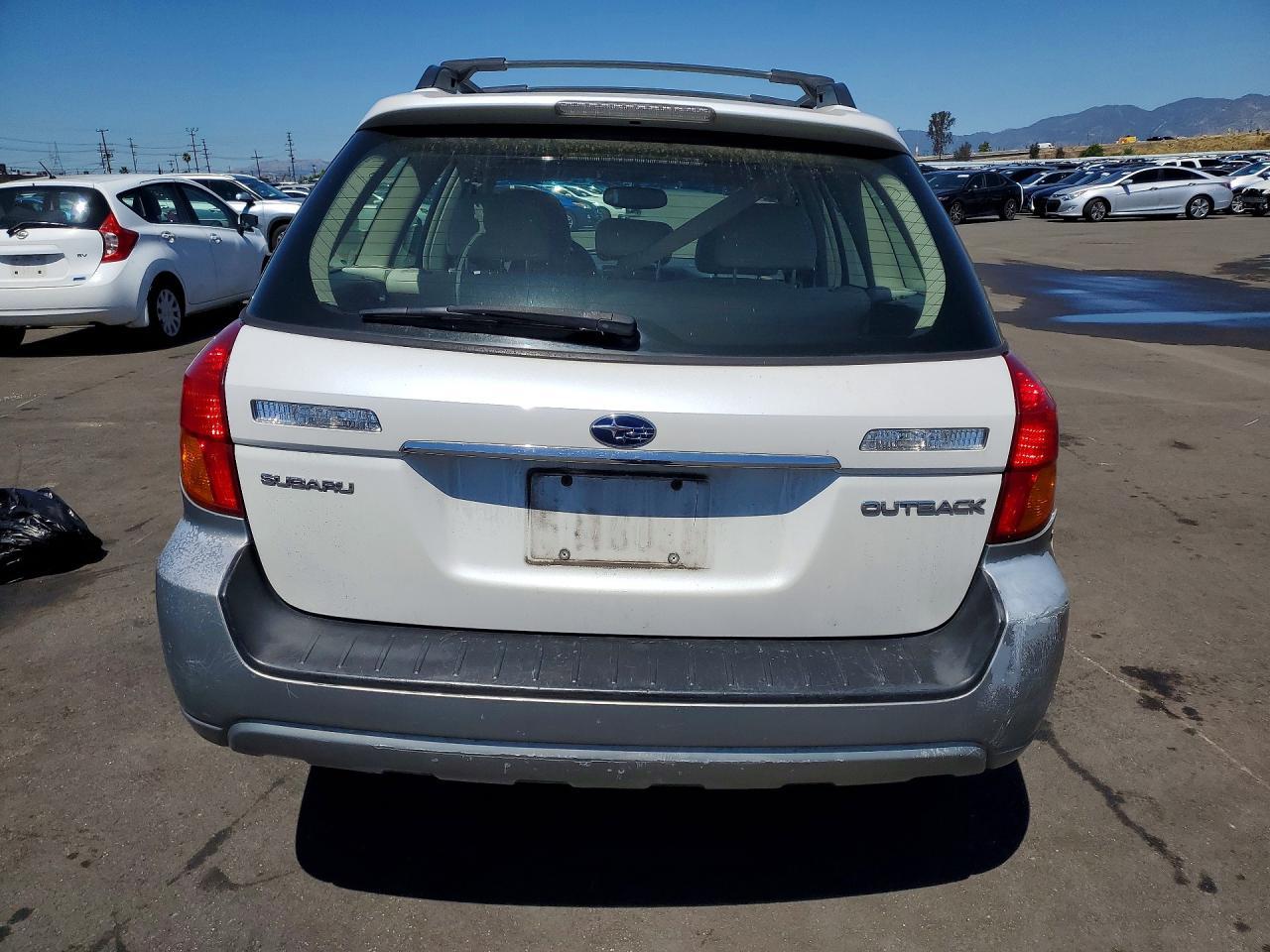 2005 SUBARU Legacy