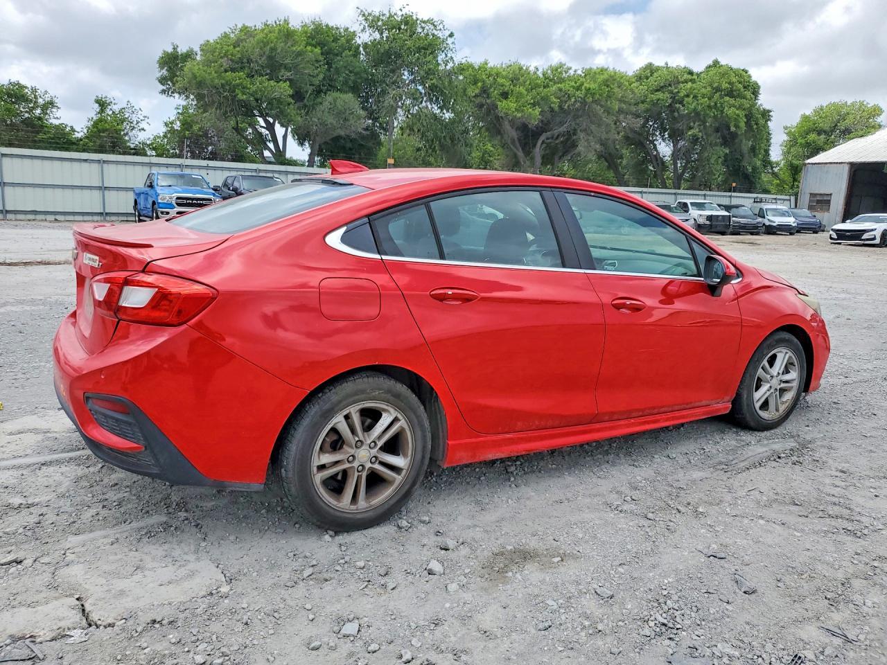 2016 CHEVROLET CRUZE