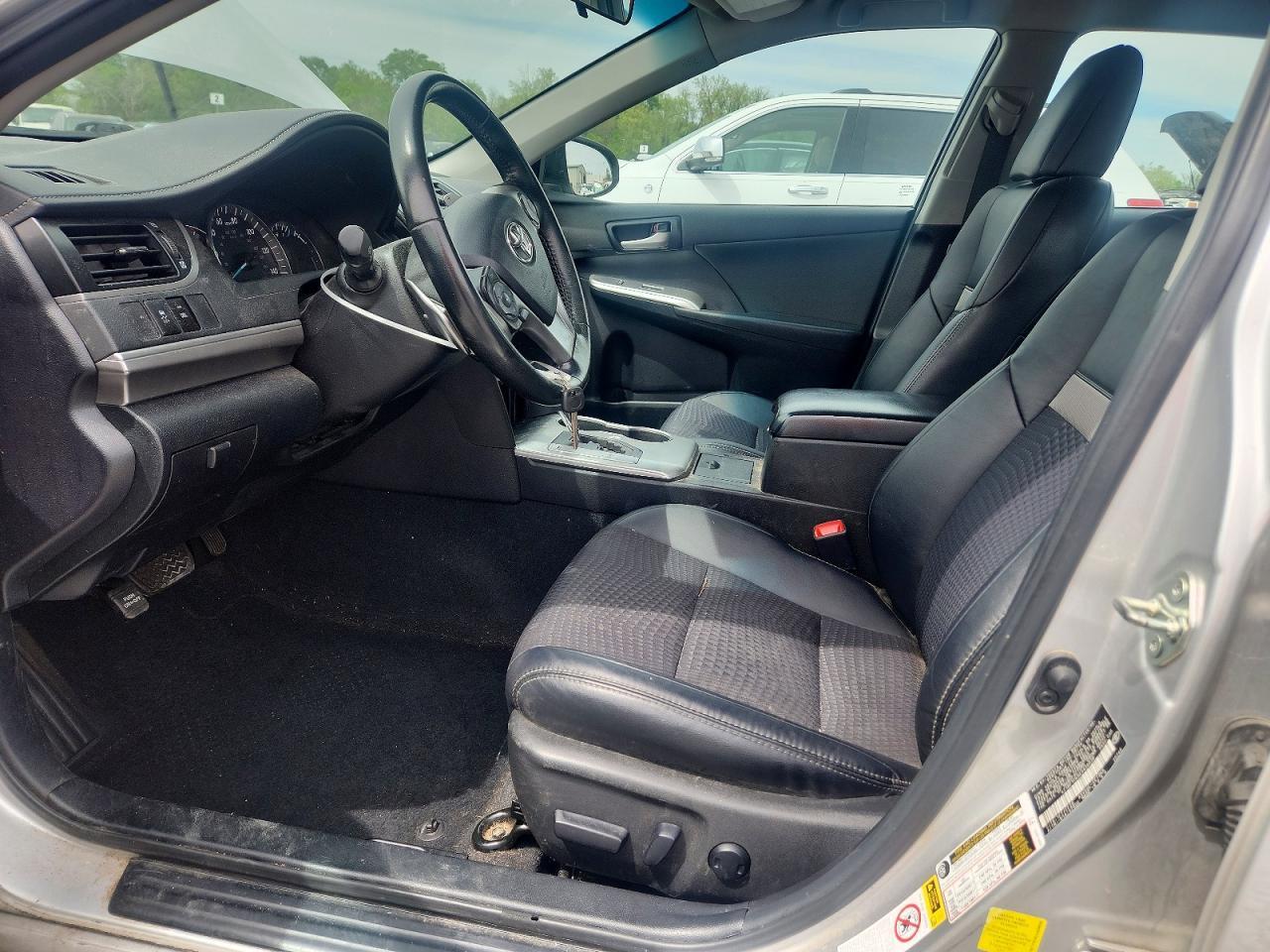 2014 TOYOTA CAMRY