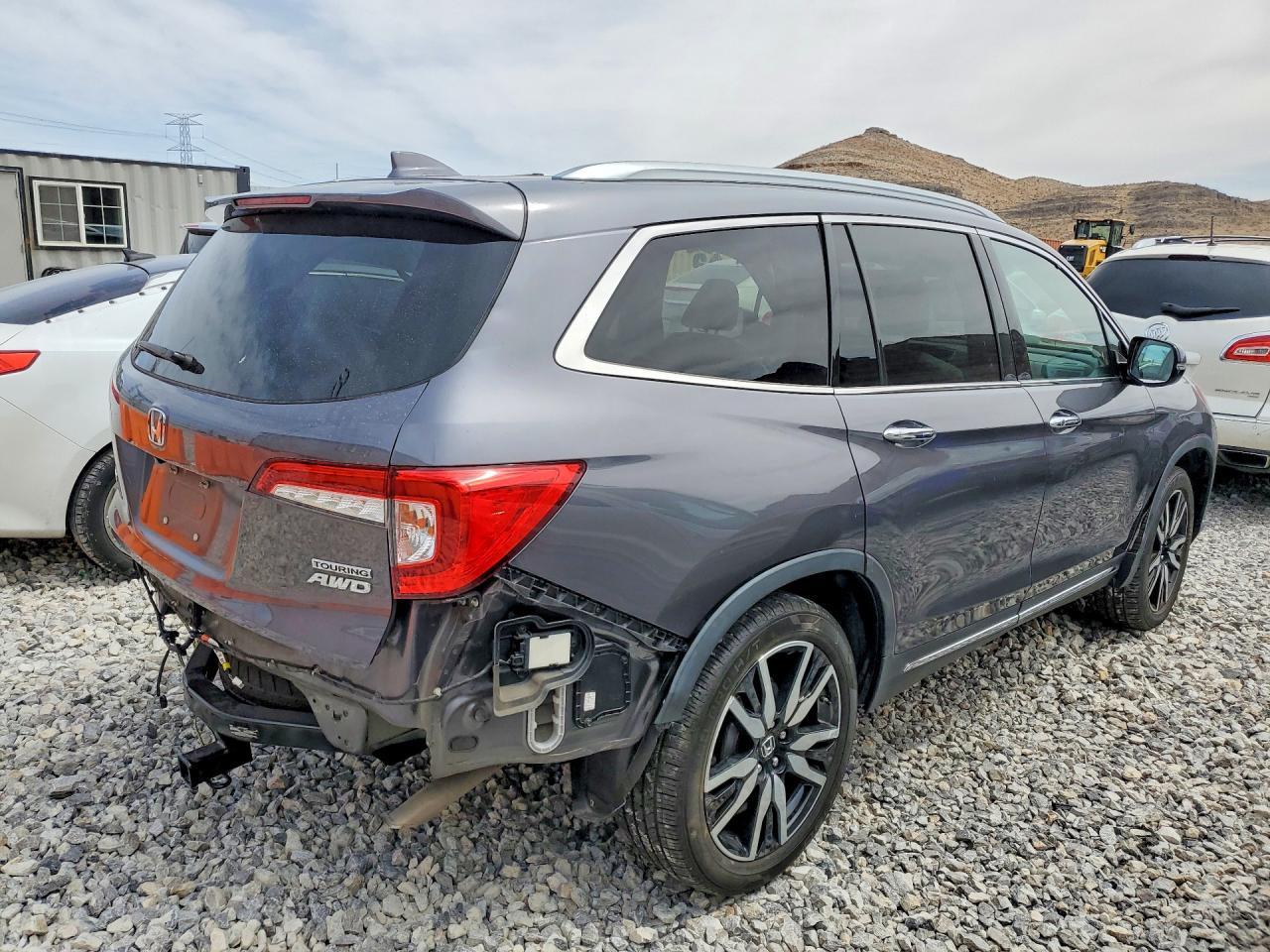 2019 HONDA PILOT