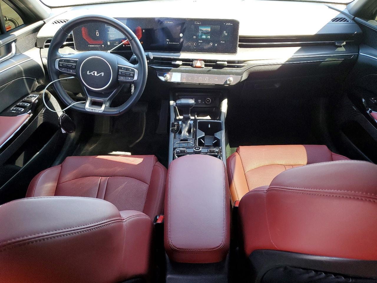 2025 KIA K5