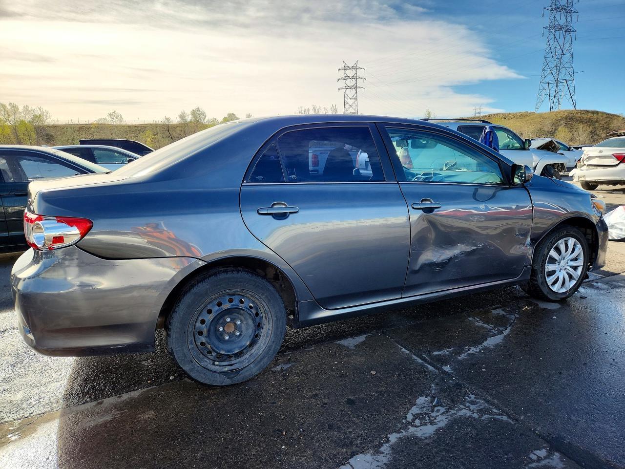 2013 TOYOTA COROLLA