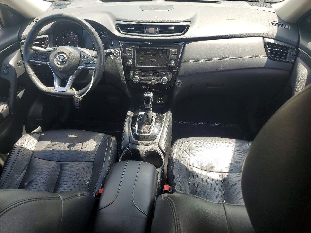 2019 NISSAN ROGUE