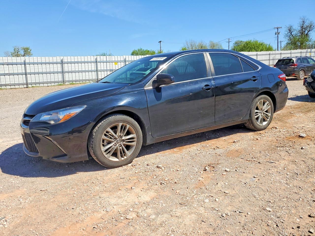 2015 TOYOTA CAMRY