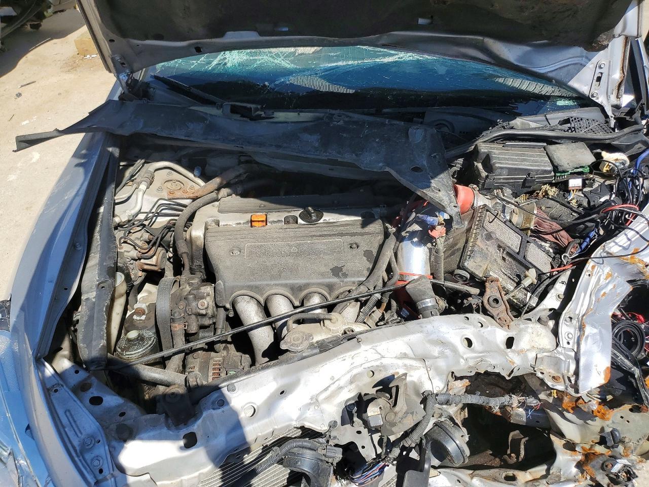 2004 HONDA ACCORD