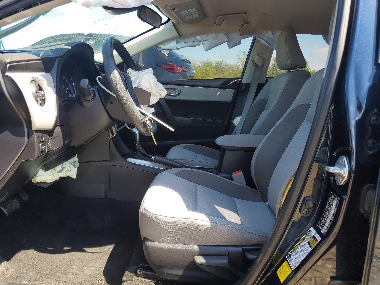 2017 TOYOTA COROLLA