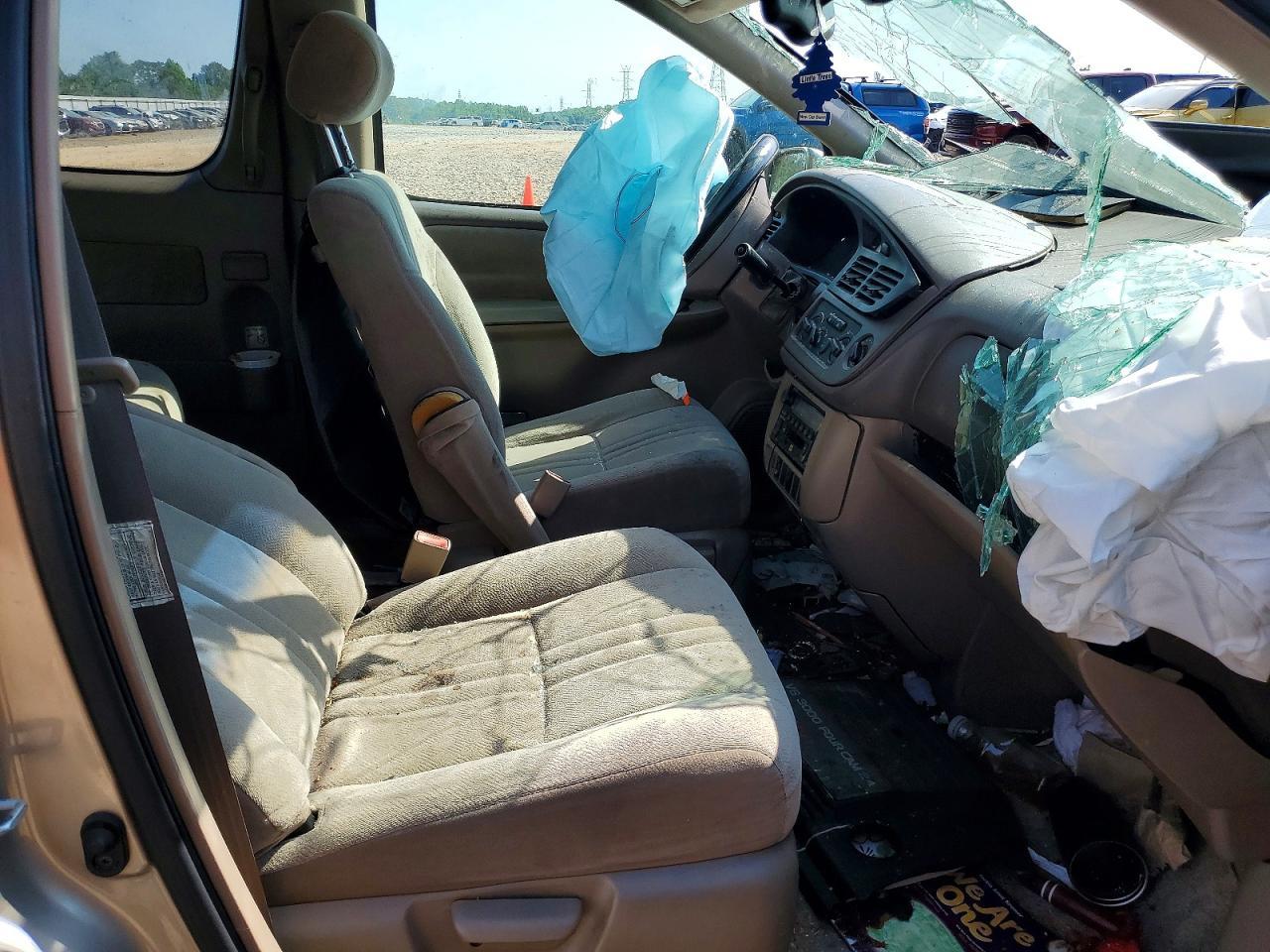 2002 TOYOTA SIENNA