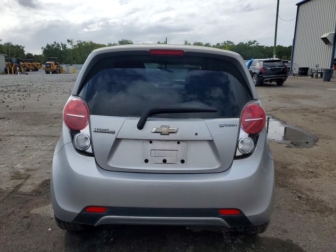 2014 CHEVROLET Spark