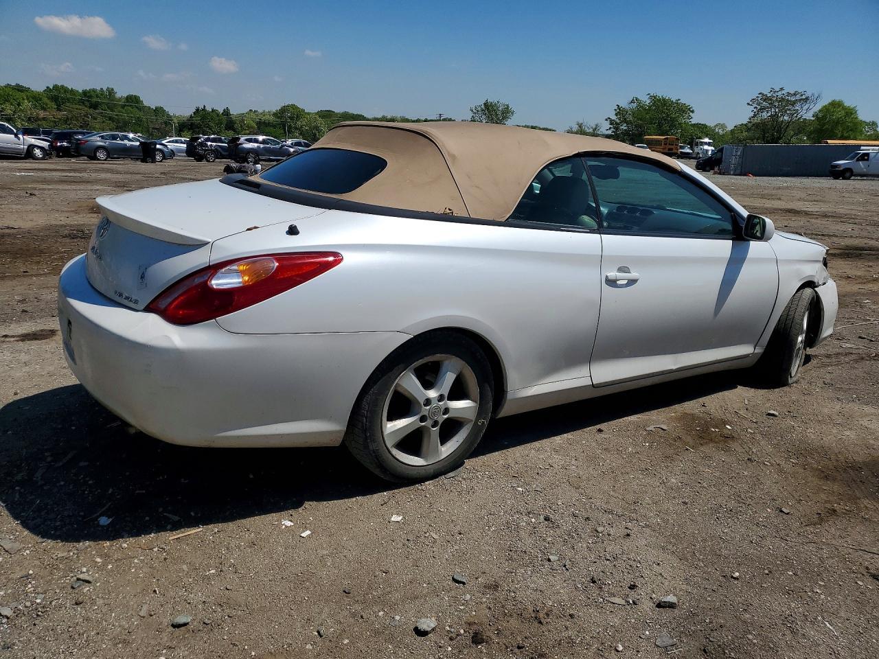 2004 TOYOTA CAMRY