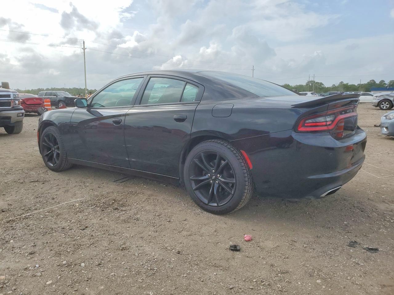 2017 DODGE CHARGER