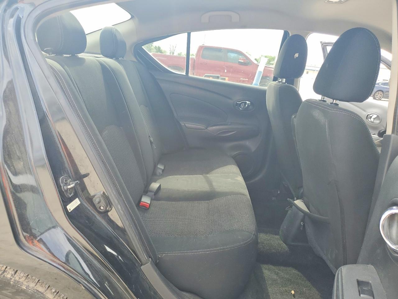 2018 NISSAN VERSA