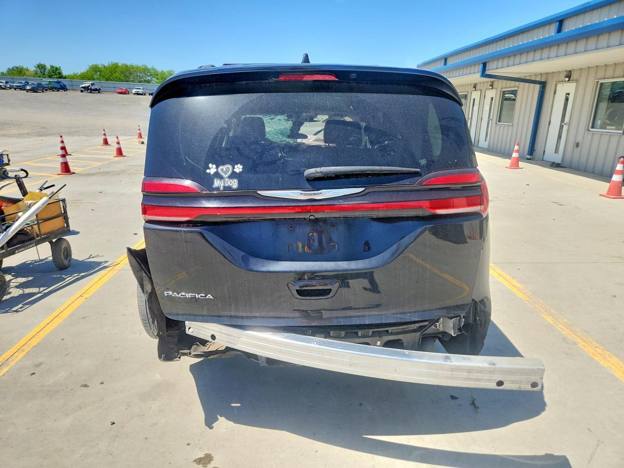 2022 CHRYSLER Pacifica