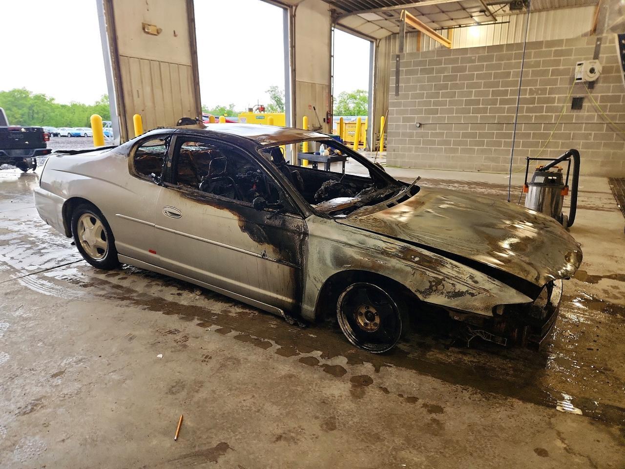 2002 CHEVROLET Monte Carlo