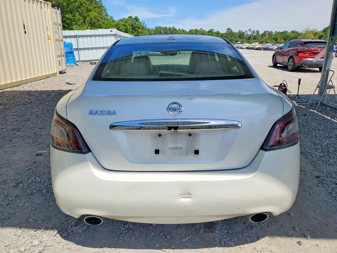 2014 NISSAN Maxima