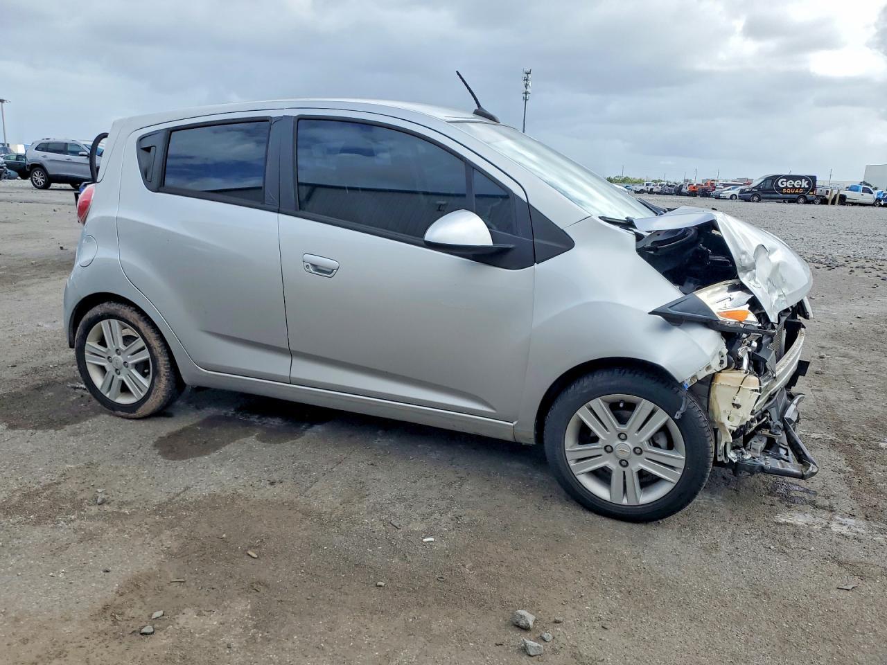 2014 CHEVROLET Spark
