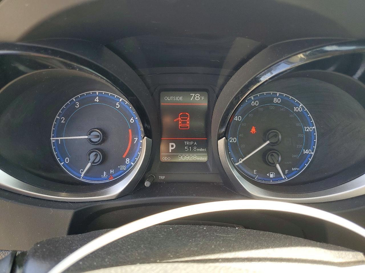 2016 TOYOTA COROLLA