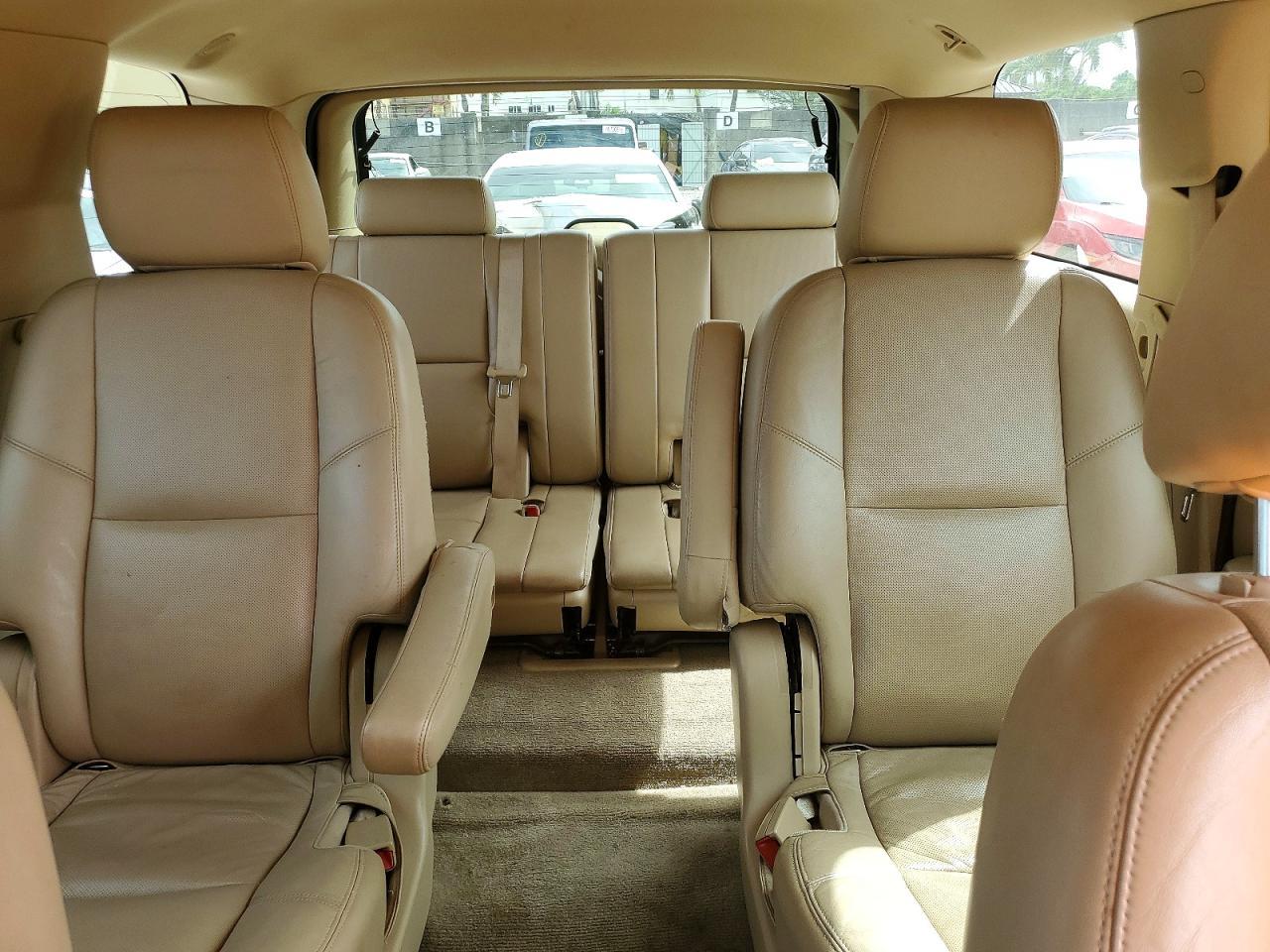 2012 CADILLAC ESCALADE