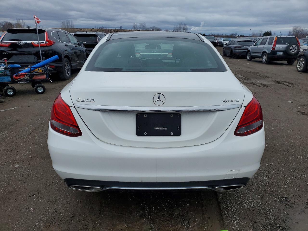 2015 MERCEDES-BENZ C-CLASS