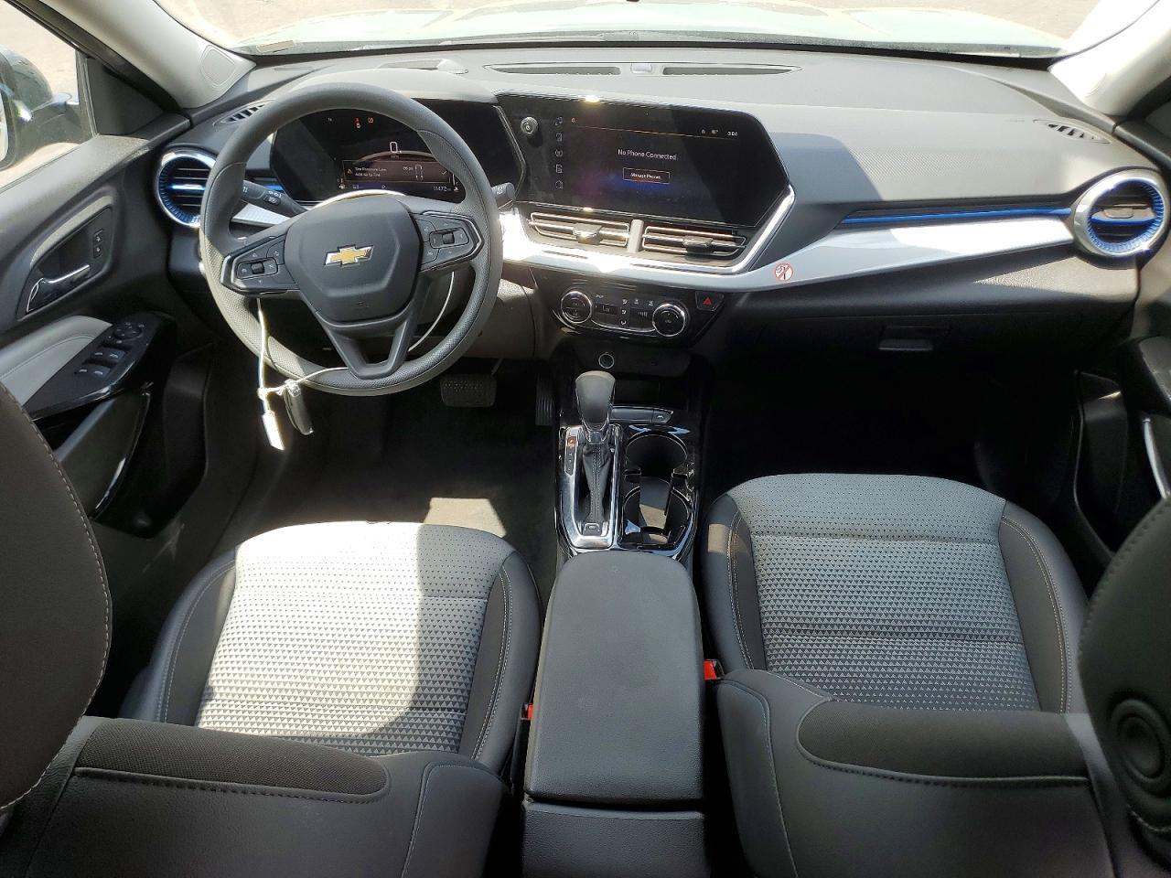 2025 CHEVROLET TRAX