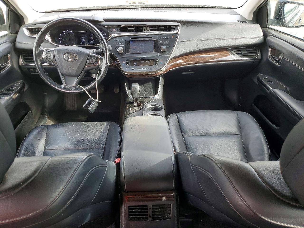2014 TOYOTA Avalon