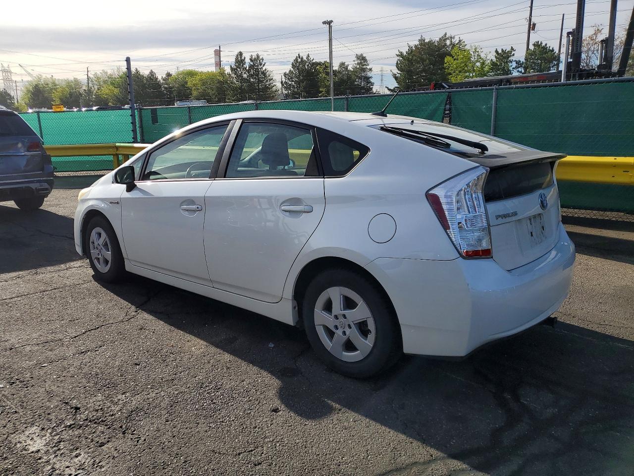 2011 TOYOTA PRIUS