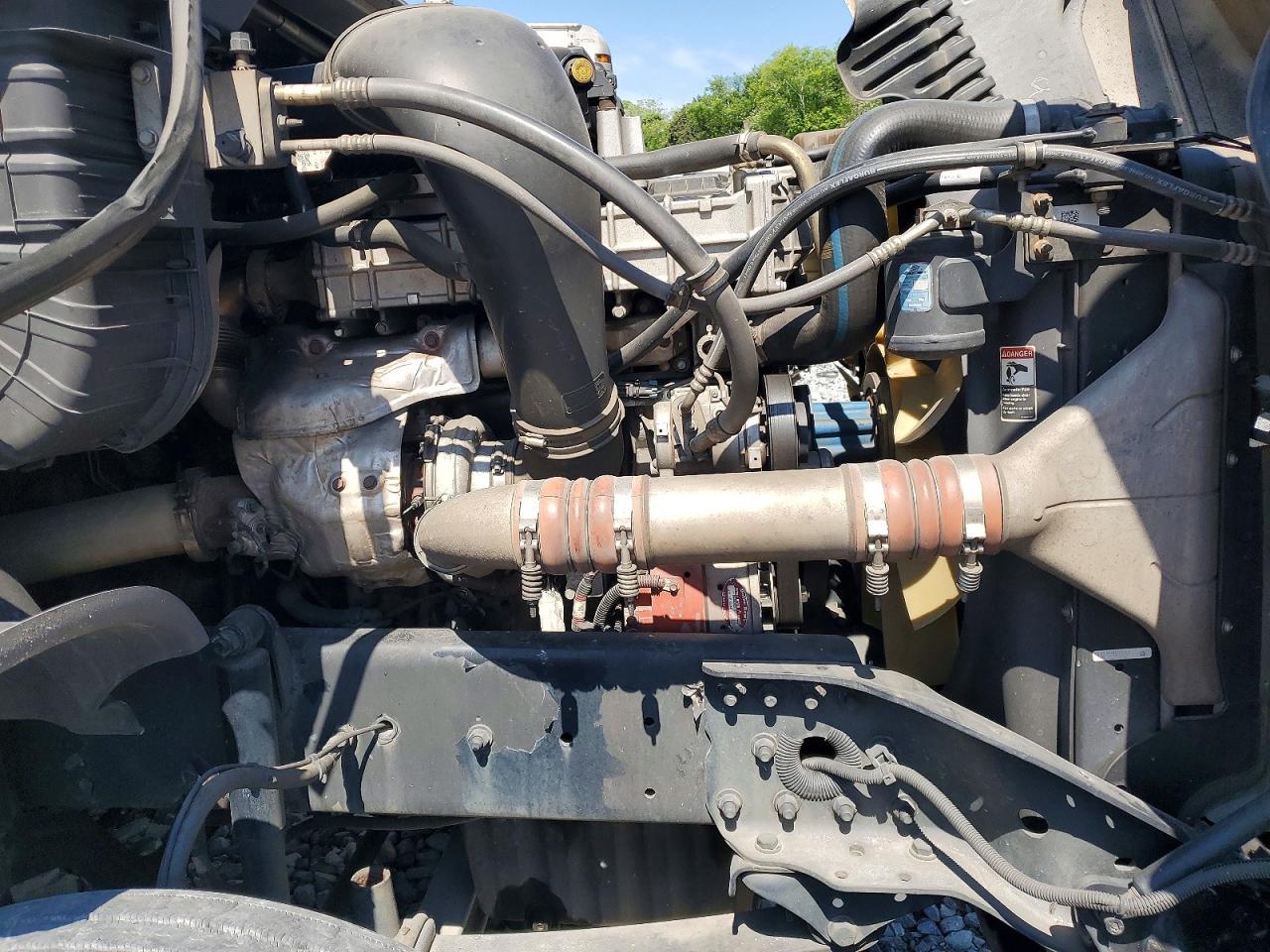 2016 FREIGHTLINER CASCADIA 125