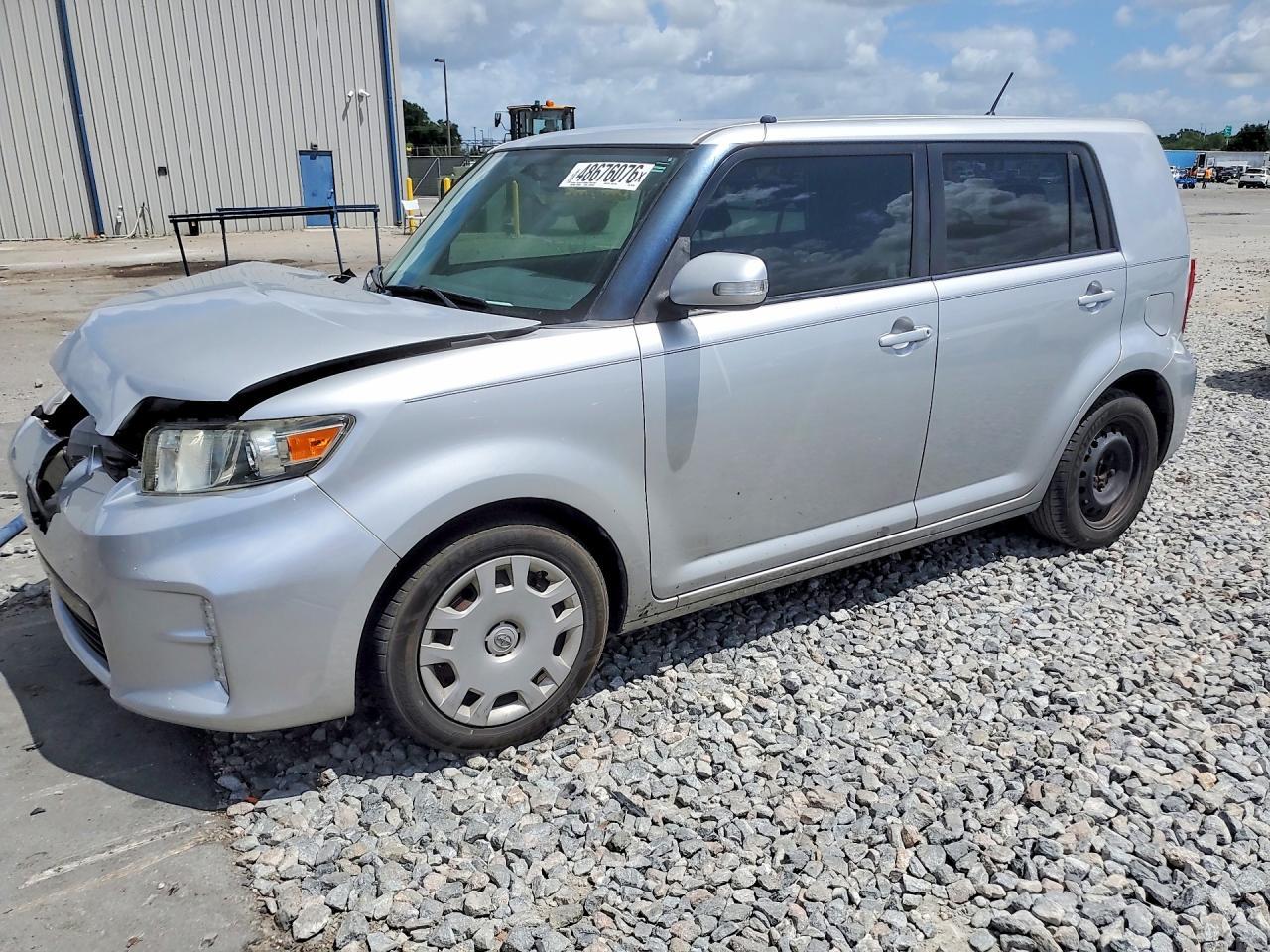 2014 SCION xB