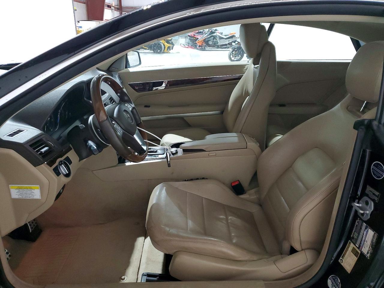 2013 MERCEDES-BENZ E-Class