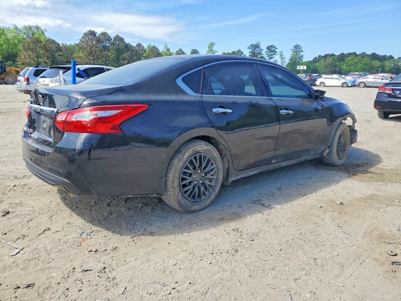 2017 NISSAN ALTIMA