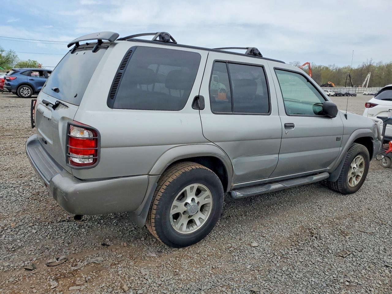 1999 NISSAN PATHFINDER