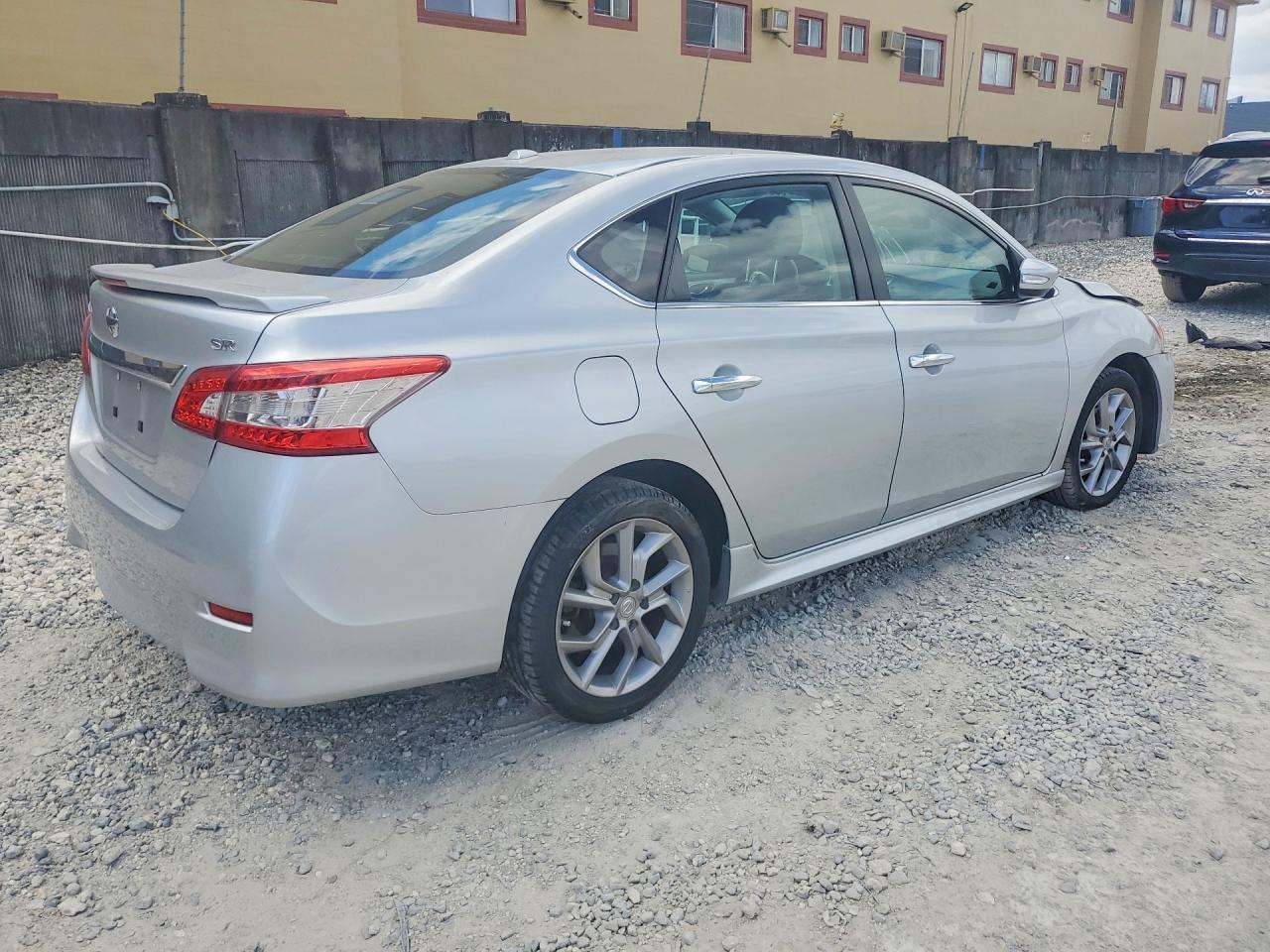 2015 NISSAN SENTRA