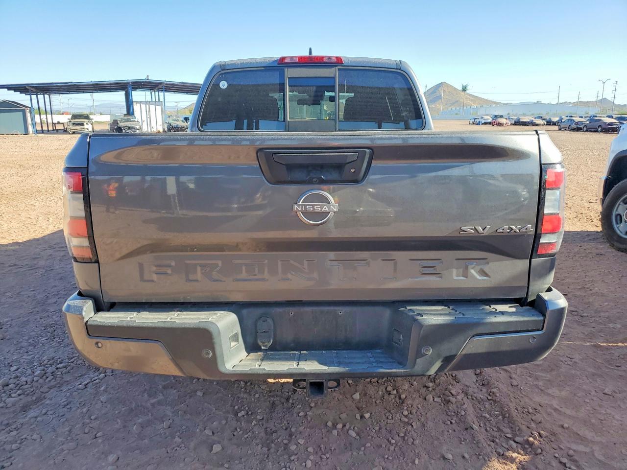2022 NISSAN Frontier