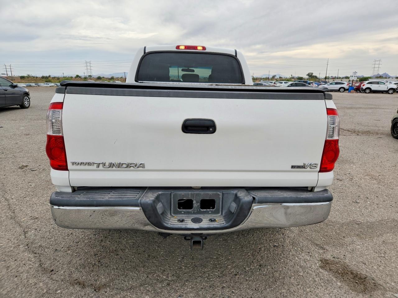 2005 TOYOTA TUNDRA