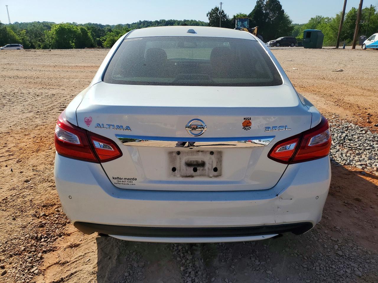 2017 NISSAN ALTIMA