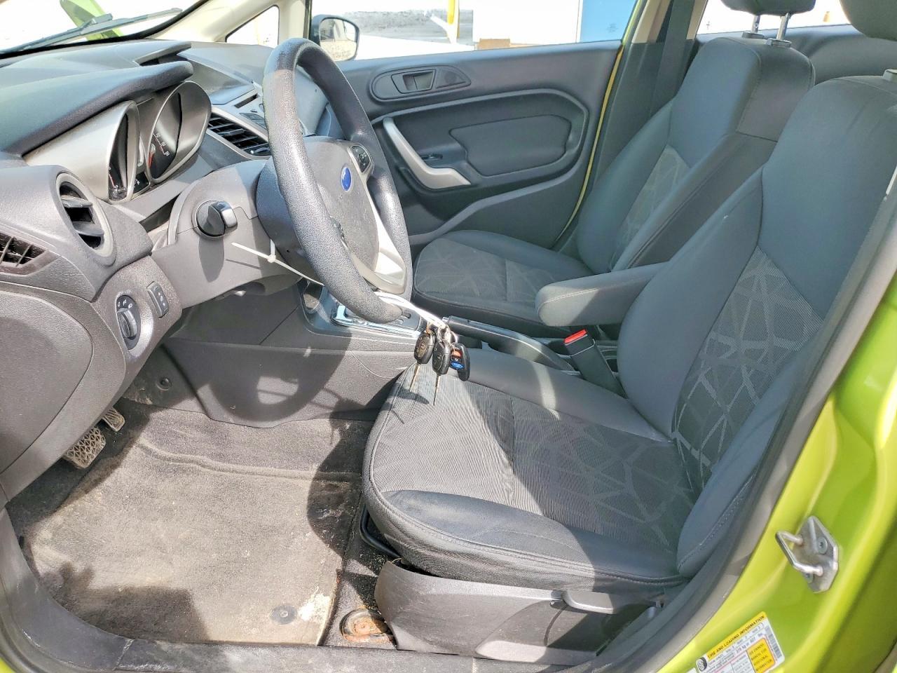 2012 FORD Fiesta