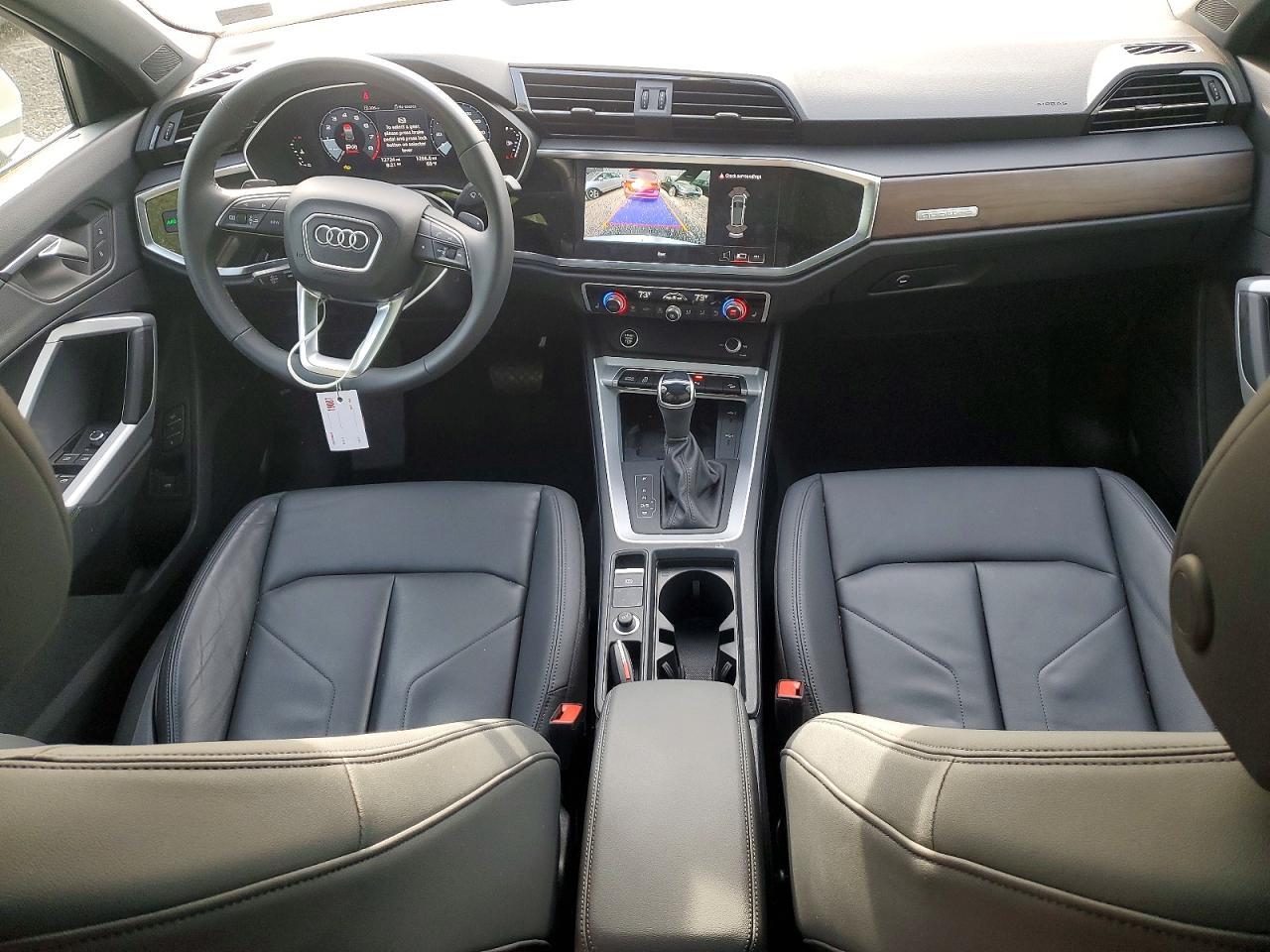 2024 AUDI Q3