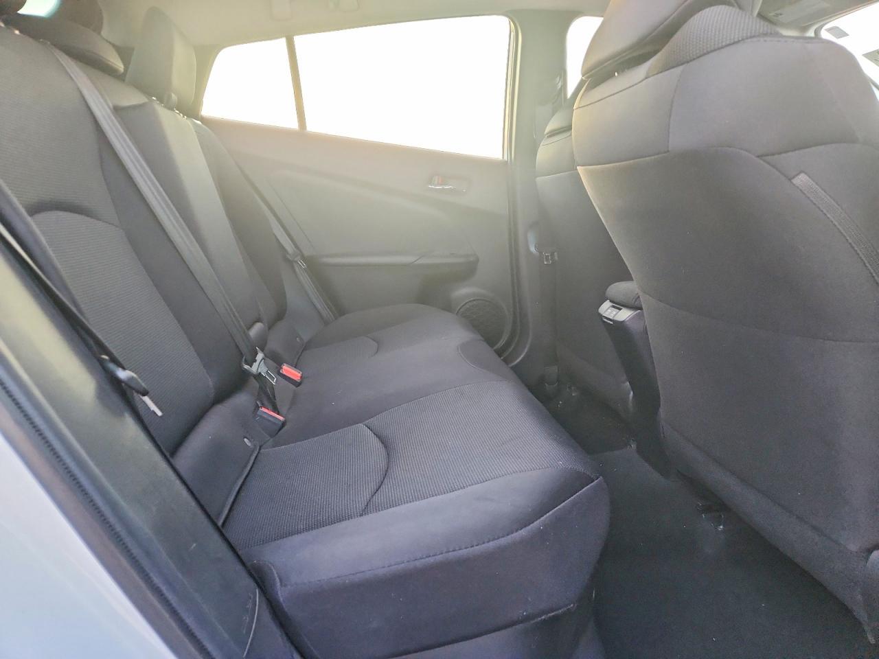 2022 TOYOTA PRIUS