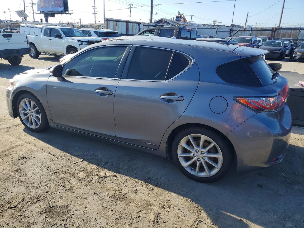 2012 LEXUS CT 200