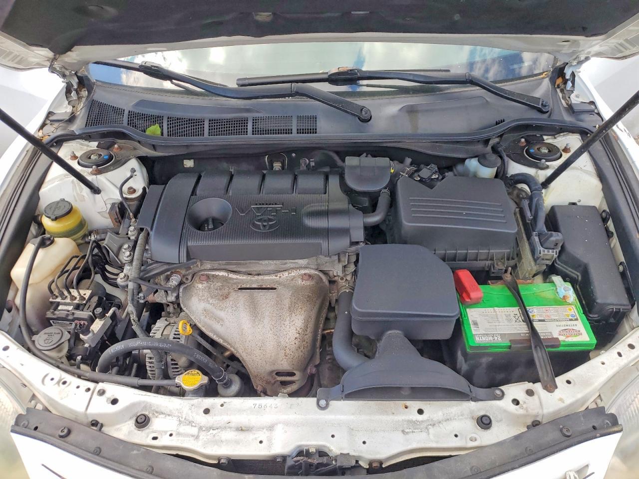 2011 TOYOTA CAMRY