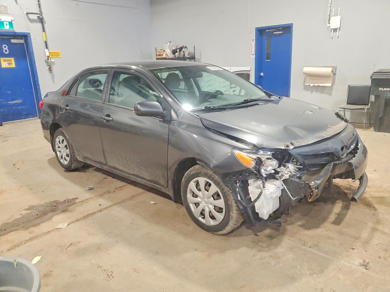 2013 TOYOTA COROLLA