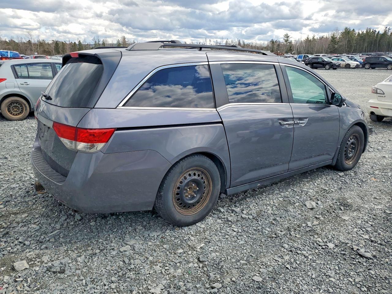2014 HONDA ODYSSEY