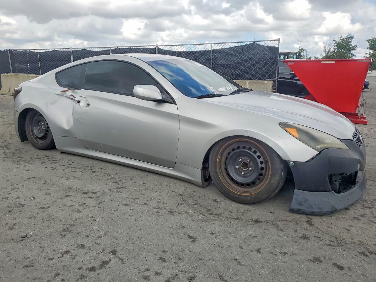 2010 HYUNDAI GENESIS