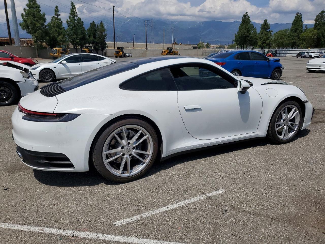 2020 PORSCHE 911